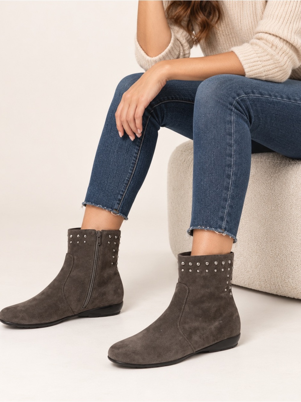 VanEli Sport Anthea Suede  Studded Ankle Booties. Size 8.5
